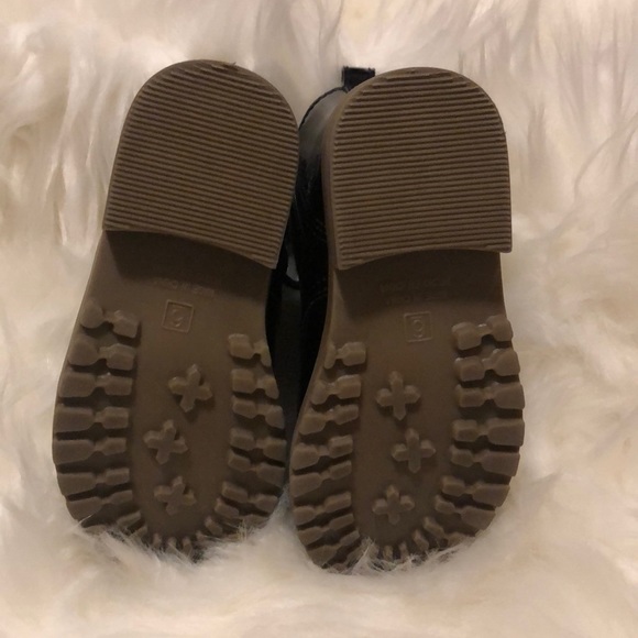 Toddler Girls Shoes - Picture 2 of 2